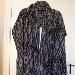 Gray/Black Ikat Fringe Blanket Scarf